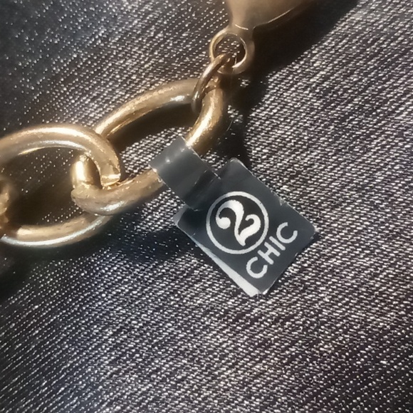 2 chic Designer gold tone chunky links 22 in long statement necklace. NWT - Picture 2 of 6